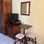 Prima Vera מלון 2*
