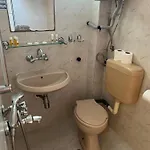 Prima Vera מלון 2*