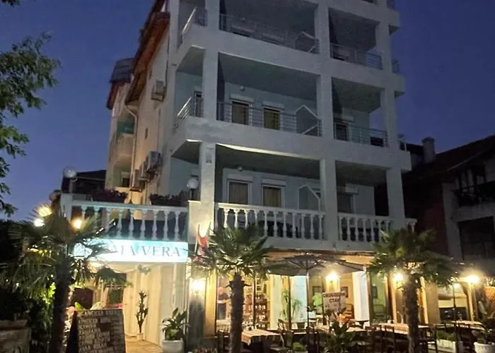 Prima Vera Отель 2*