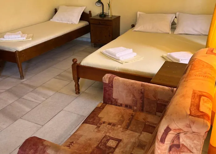 Prima Vera Отель 2*