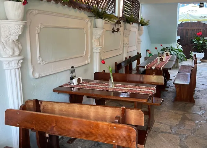 Отель Prima Vera Приморско