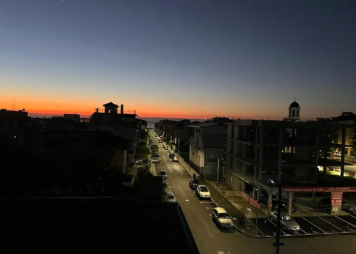 Отель Prima Vera Приморско