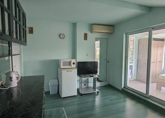 Prima Vera Приморско